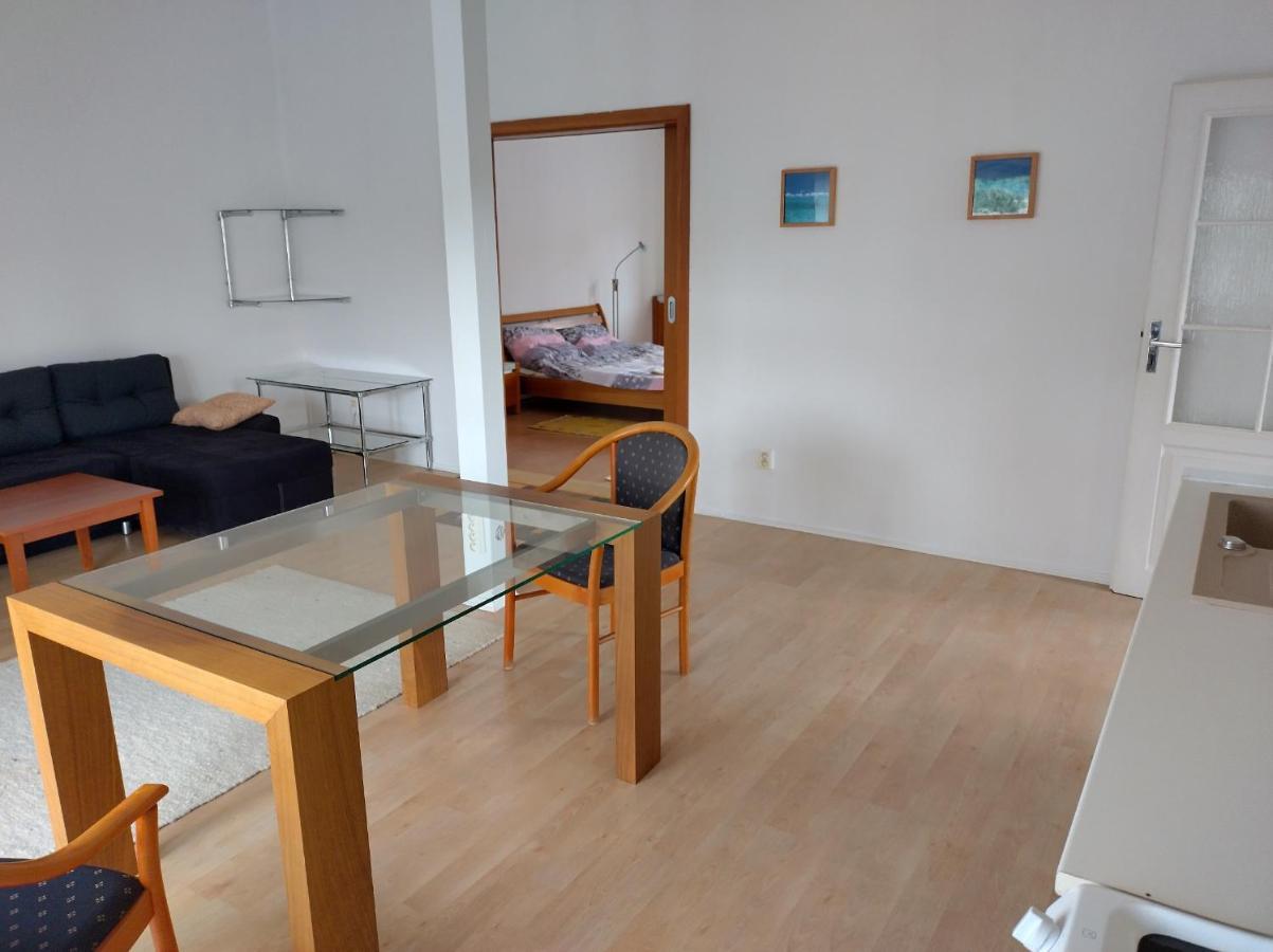 Apartment1 Pilsen-Ujezd Екстер'єр фото